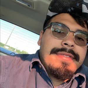 Meet your Posher, Domingo